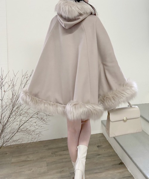 ZOZO限定】フードファーケープコート（その他アウター）｜ROYAL PARTY