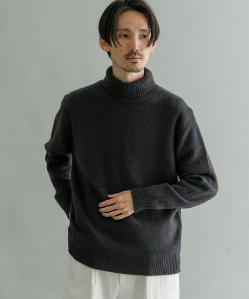 URBAN RESEARCH（アーバンリサーチ）の「ヤクウールタートルネック