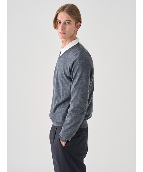 Vネック長袖ニットプルオーバー（ニット/セーター）｜JOHN SMEDLEY