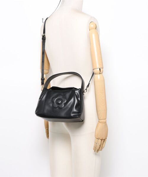 トップフラップ 2WAYショルダー（ショルダーバッグ）｜MARY QUANT