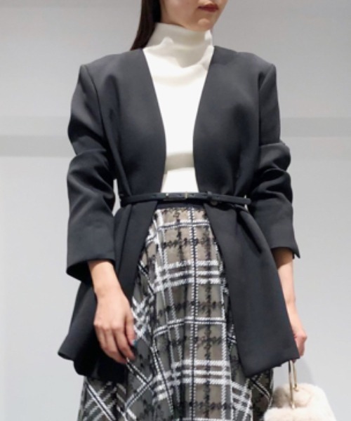 CELFORD（セルフォード）の「ベルト付きペプラムジャケット（ノー