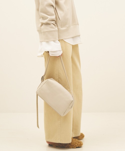 YENN（イエン）の「YENN クロスボディバッグ（ボディバッグ/ウエスト