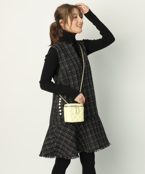 Apuweiser-riche（アプワイザーリッシェ）の「ツイードペプラムミニ