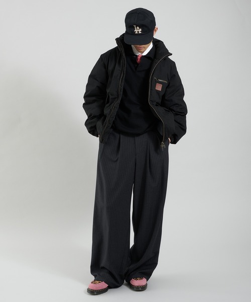 Perushu（ペルーシュ）の「ライトダック中綿ボリュームスタンドネック