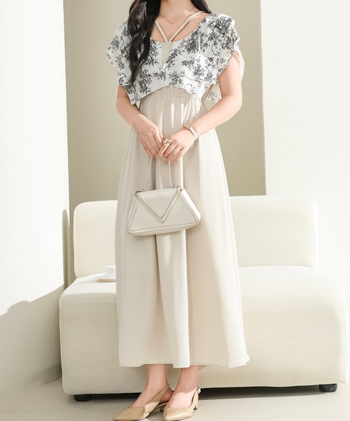 ボタニカル柄 ティアード ホルター ロング ワンピース（ワンピース