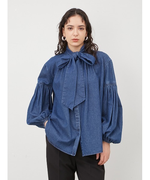 Mila Owen（ミラオーウェン）の「ボウタイ付き袖ボリュームデニム