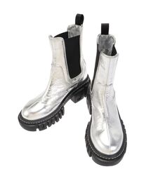 UN3D.｜アンスリード（レディース）のシューズ（シルバー/銀色系）通販