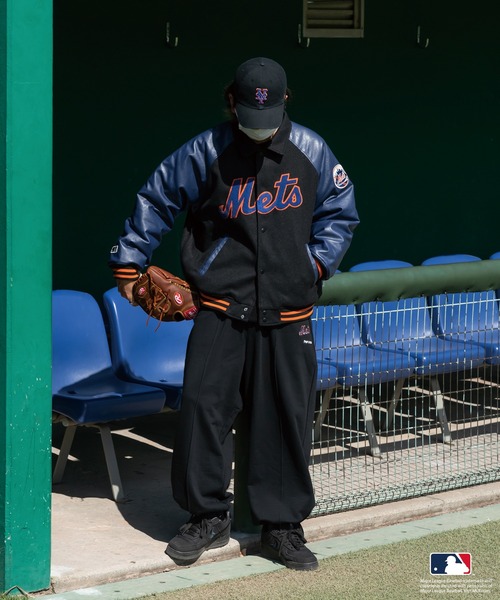 Perushu（ペルーシュ）の「Perushu × MLB コラボスタジャン