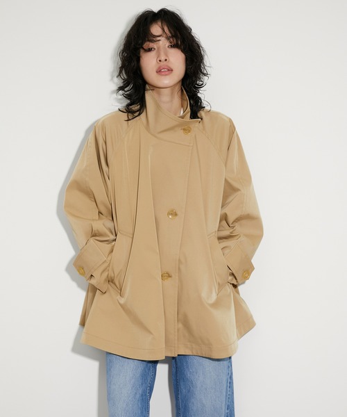 ADAM ET ROPE'（アダムエロペ）の「フレアーミドルトレンチコート