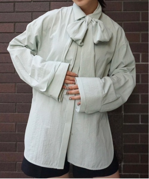 UND UNEVENNESS TIE BLOUSE（シャツ/ブラウス）｜Ameri（アメリ）の