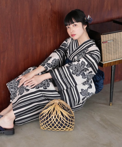 utatane（ウタタネ）の「浴衣3点セット きなりに光る黄色の蛍（浴衣