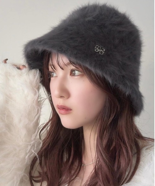 mellowneon（メロウネオン）の「ファーバケットハット（ハット）」 - WEAR