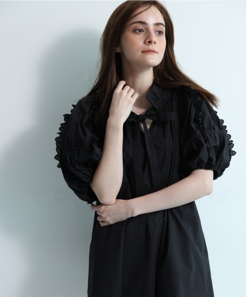 新品タグ付き✨CADUNEカデュネレースフリルブラウス38 CADUNE