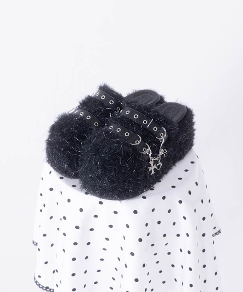 Wベルトファーサボサンダル（サンダル）｜FickleBebe（フィクルベベ