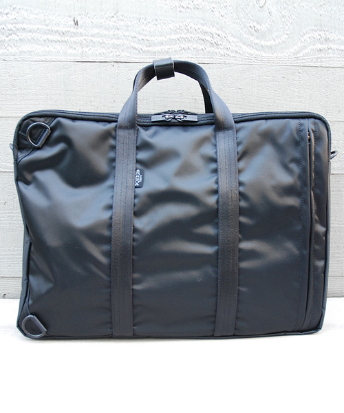 WHITE MOUNTAINEERING（ホワイトマウンテニアリング）の「White