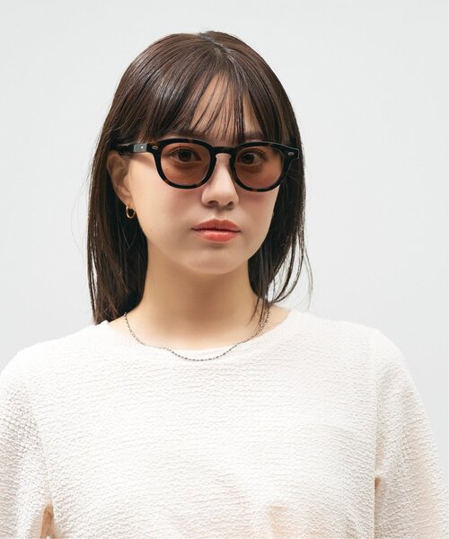 WEB限定】Zoff｜AOI IHARA ウェリントン型 調光 サングラス｜紫外線で