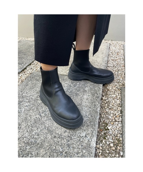 BLACK BY MOUSSY（ブラックバイマウジー）の「side gore boots