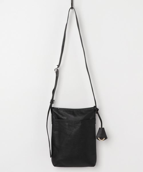 aniary（アニアリ）の「【aniary】レザーサコッシュ/23-03000