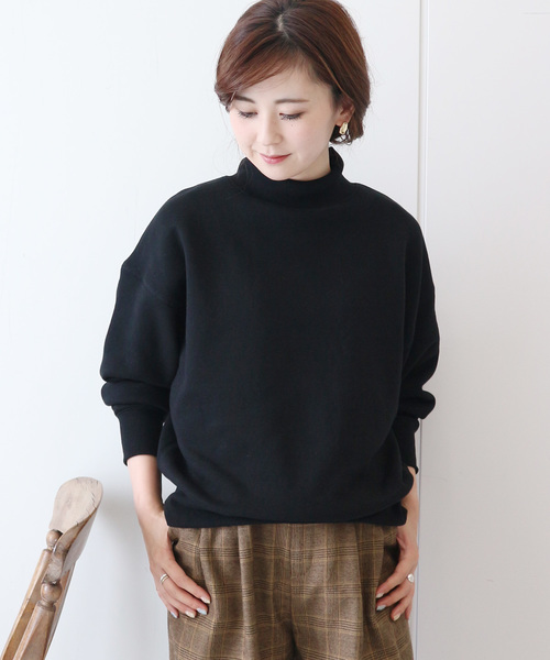 AMERICAN HOLIC（アメリカンホリック）の「ハイネックドロップ