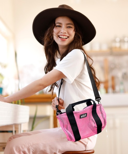 LOVE BOAT（ラブ・ボート）の「LOVE BOAT メッシュショルダーバッグ