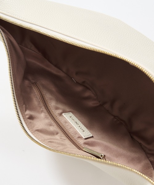 RIVE DROITE（リヴドロワ）の「カーブボディバッグ（ボディバッグ