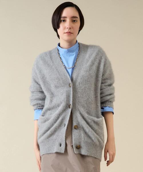 martinique（マルティニーク）の「FOXカシミヤVネックカーディガン