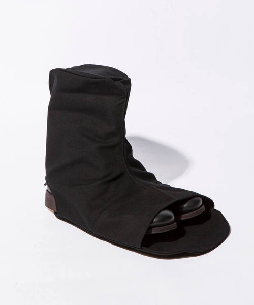 C DIEM（カルペディエム）の「C DIEM(カルペディエム)5 HOLE BOOTS/5