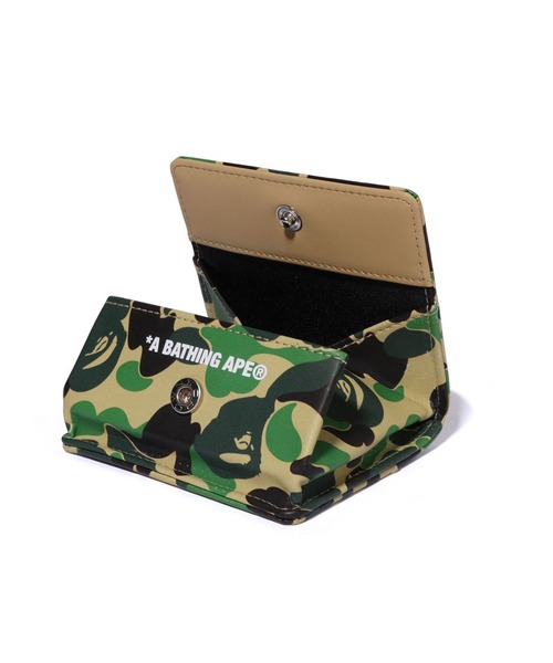 A BATHING APE（アベイシングエイプ）の「ABC CAMO COIN CASE（コイン