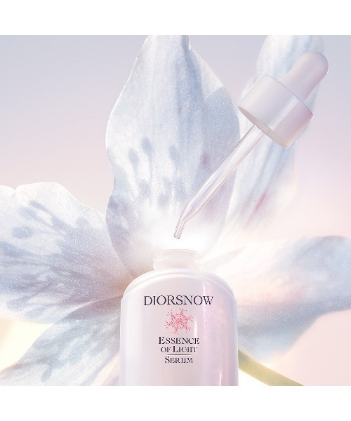 Dior（ディオール）の「ディオール スノー アルティメット エッセンス