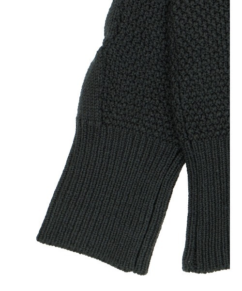 Ameri（アメリ）の「UND 2WAY CABLE BIG BIG KNIT TOP（ニット