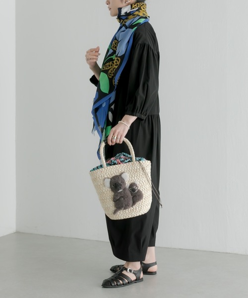 ear PAPILLONNER（イアパピヨネ）の「キャラかごバッグ（かごバッグ