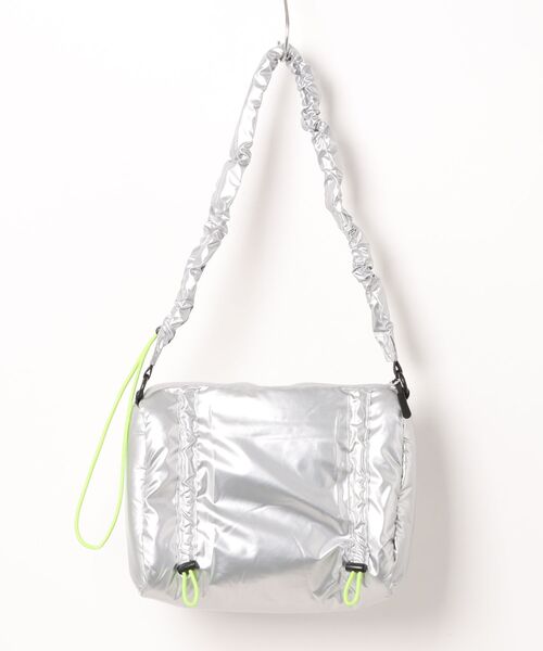 KiU/キウ ショルダーバッグ パフィーギャザーハンドルバッグ K486