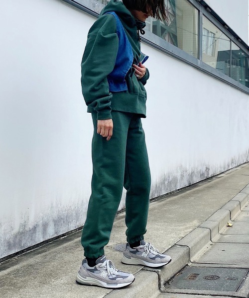 HOLIDAY（ホリデイ）の「ULTRA HEAVY SWEAT HOODIE ウルトラヘビー