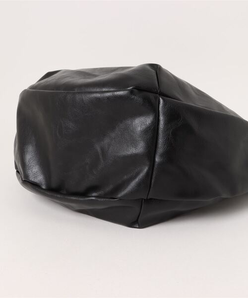 フェイクレザーショルダーバッグ（ショルダーバッグ）｜Ressaca