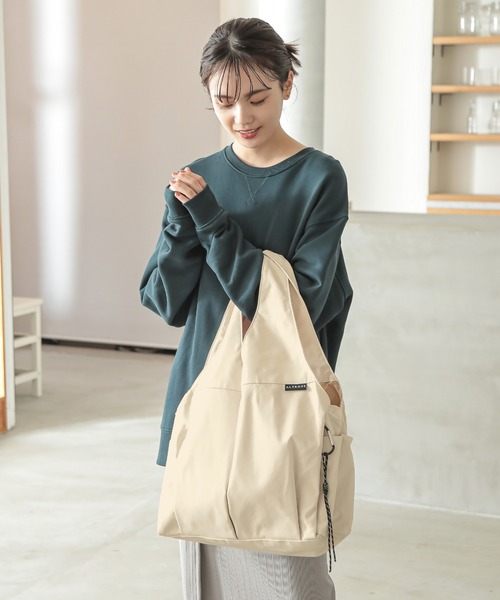 2種類の素材から選べる！】ナイロン 合成皮革 大きめ トートバッグ