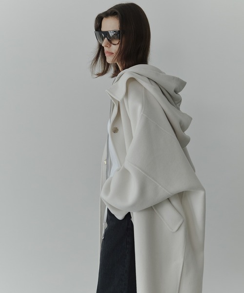 LE CIEL BLEU（ルシェルブルー）の「フードダブルフェイスコート