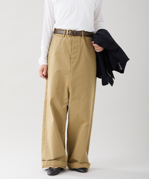 IENA（イエナ）の「INSCRIRE/アンスクリア Super Loose Chino PT