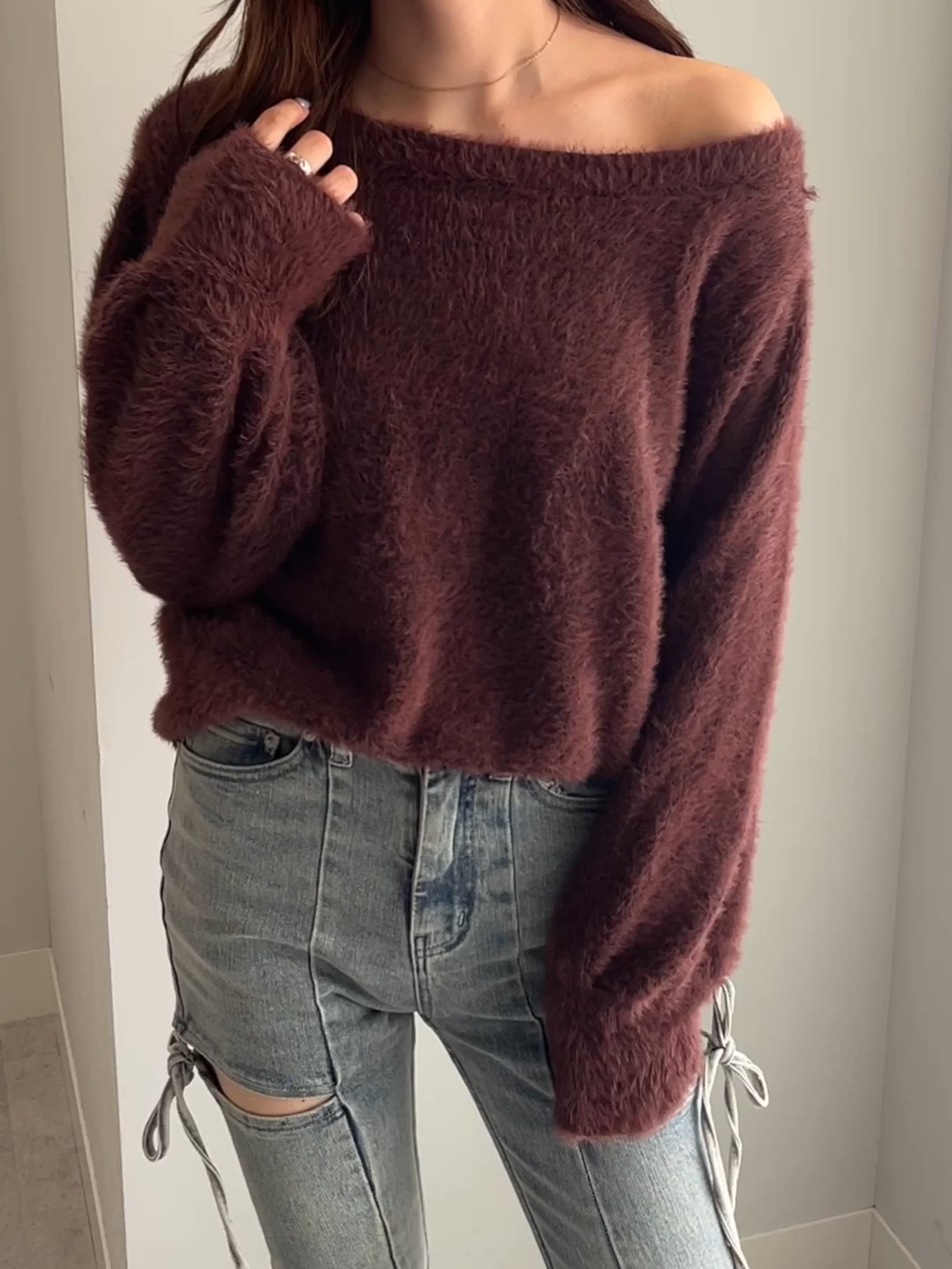 セール】【新色追加】ボリュームスリーブシャギーオフショルニット