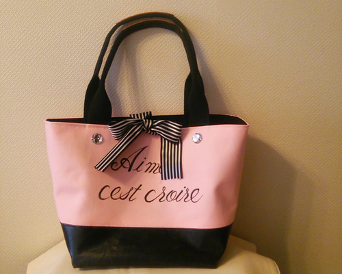 user_c7d7d101〉3点 黒 ピンクバラモチーフトートバッグ user_c7d7d101