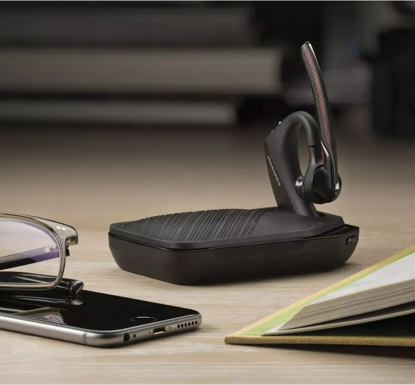 Poly - Voyager 5200 UC (Plantronics) - Bluetooth Single-Ear