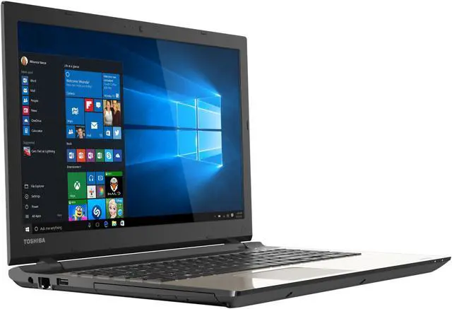 TOSHIBA Satellite 15.6