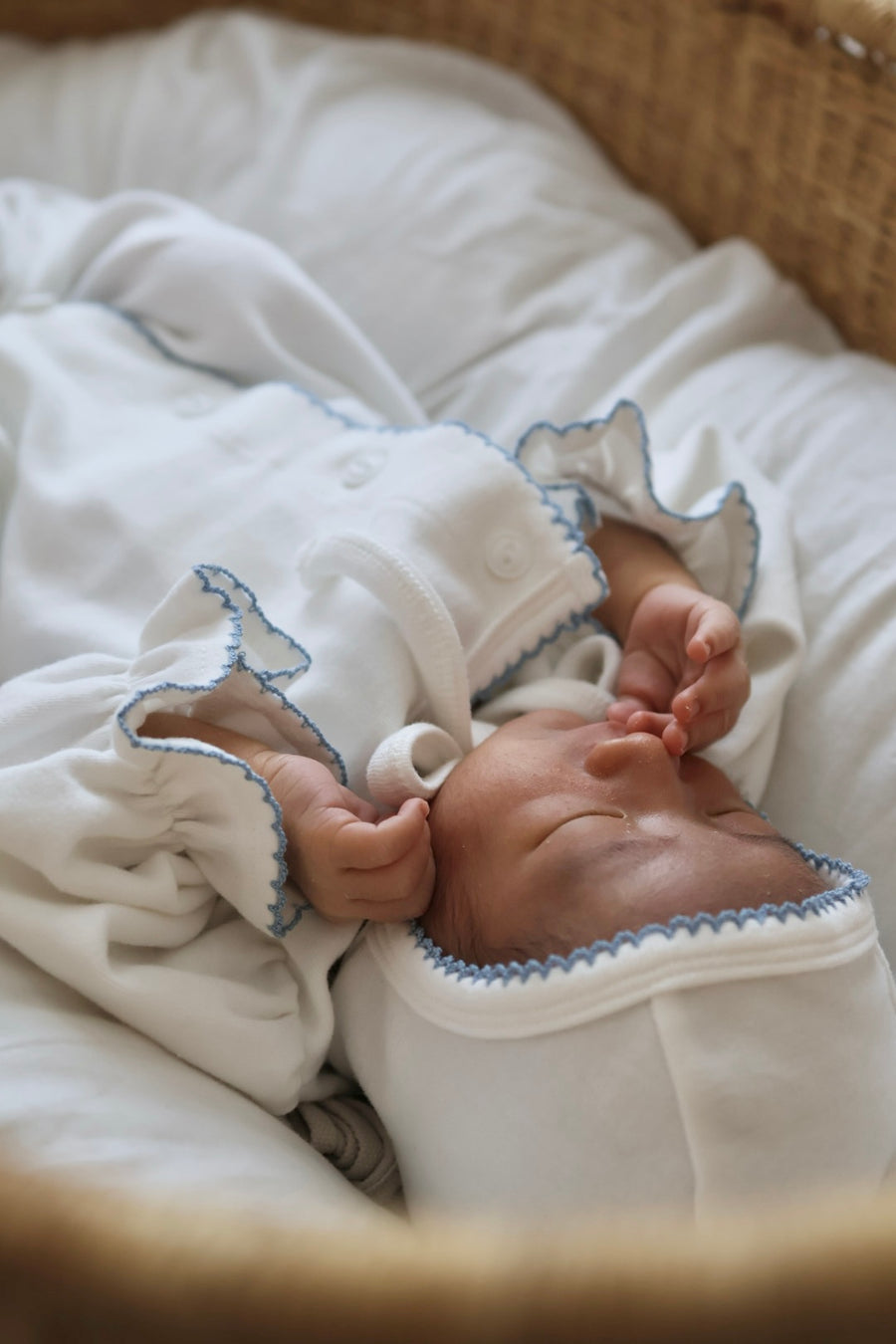 monbebe】 ブルーグローリーボンネット – CHOCOLUVICE