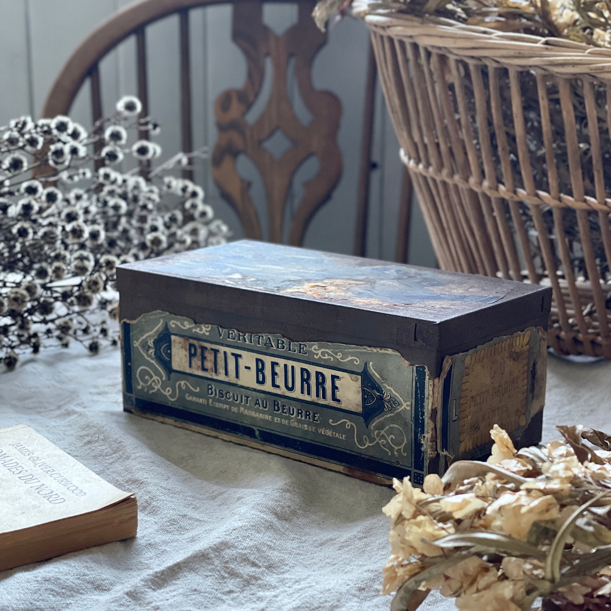 大人気LUのビスケットTIN缶（横幅20cm） フランスアンティーク