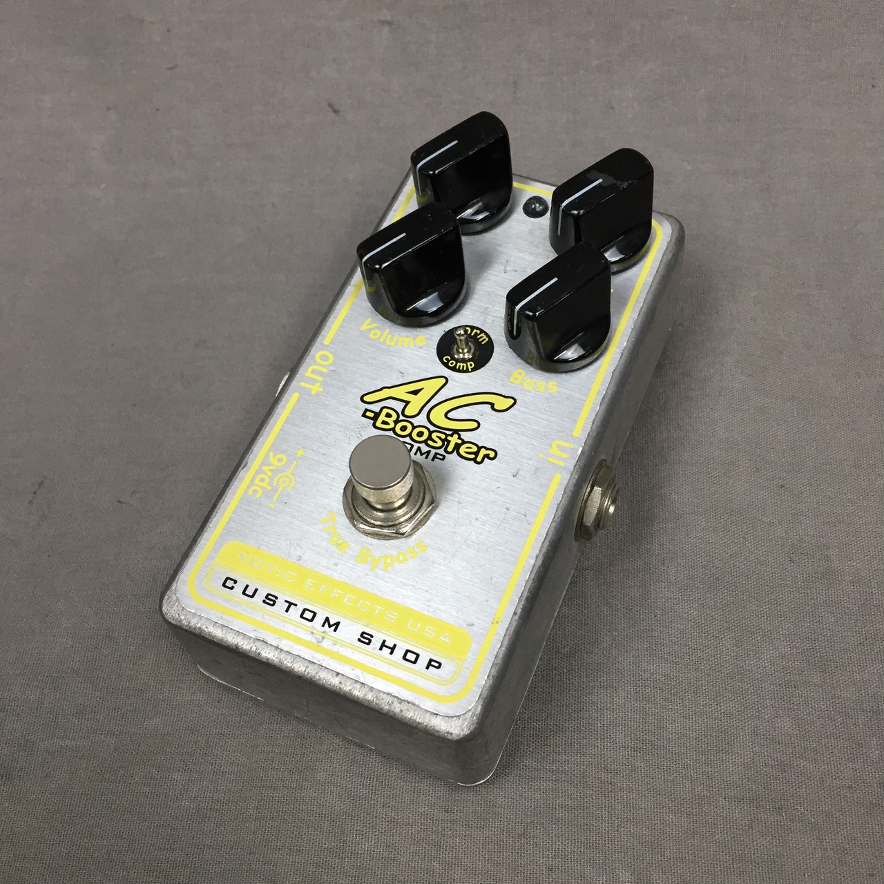 Xotic Custom Shop AC Booster Comp買取りました。デジマートにて