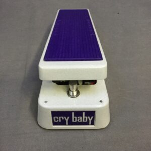 Jim Dunlop Crybaby IK95 “IKEBE 40th Anniversary” 買取りました