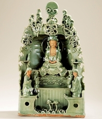 中国骨董品：龍泉窯の青磁の買取と鑑定・査定、オークション出品