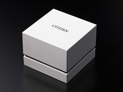 腕時計のボックスにFSC®認証紙を採用 森林環境や地域社会への配慮