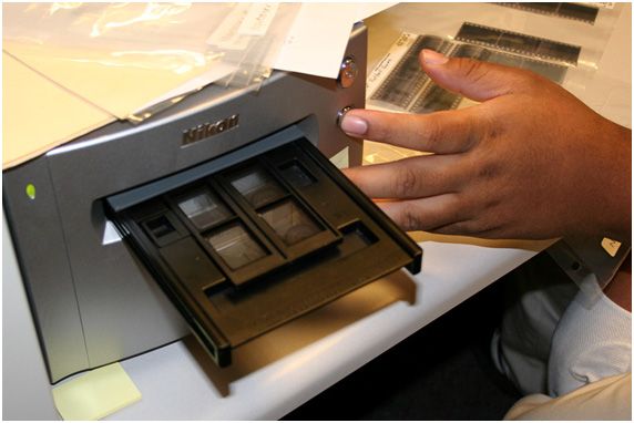 Scanning 35mm Negatives on a Nikon Super Coolscan 9000 : 7 Steps