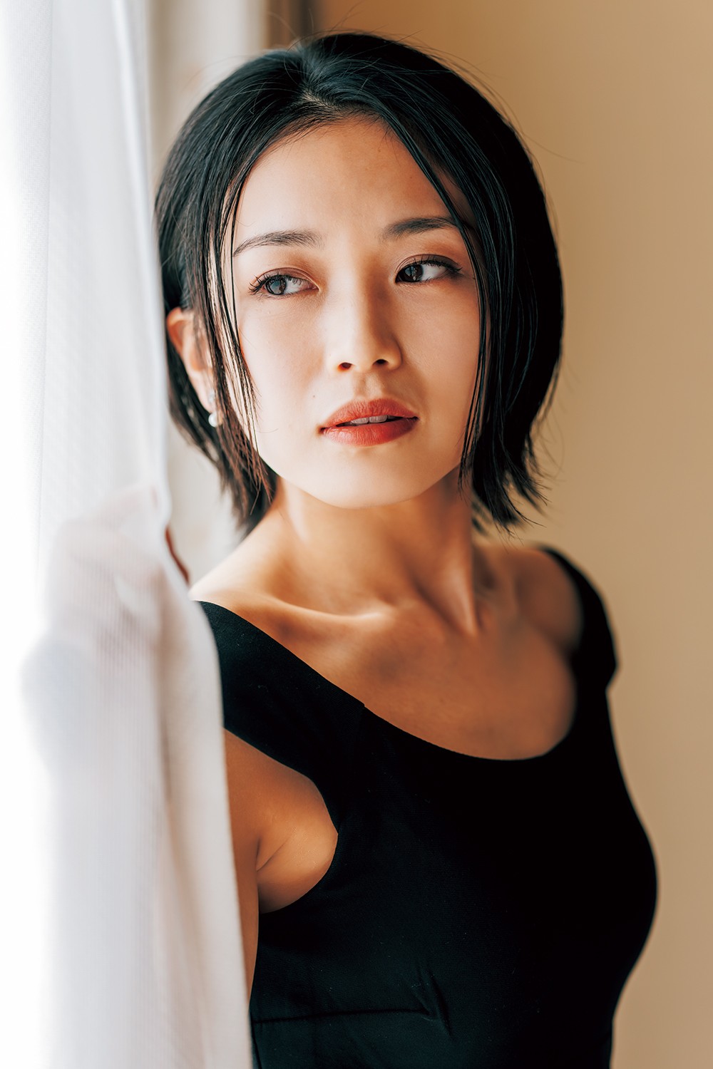 画像・写真 | BEYOOOOONDS平井美葉、1st写真集きょう発売 多彩な表現