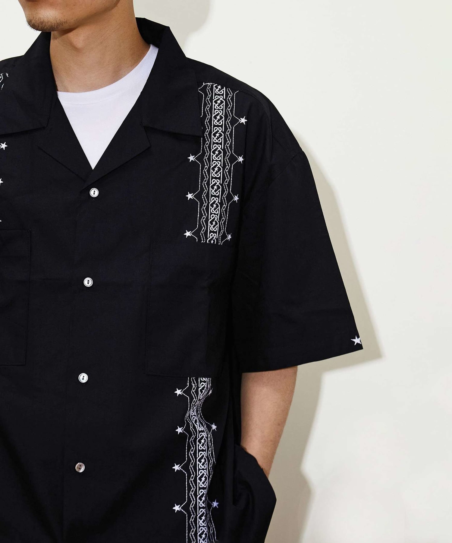 STAR PATTERN EMBROIDERED CUBAN SHIRT｜CONVERSE TOKYO (コンバース